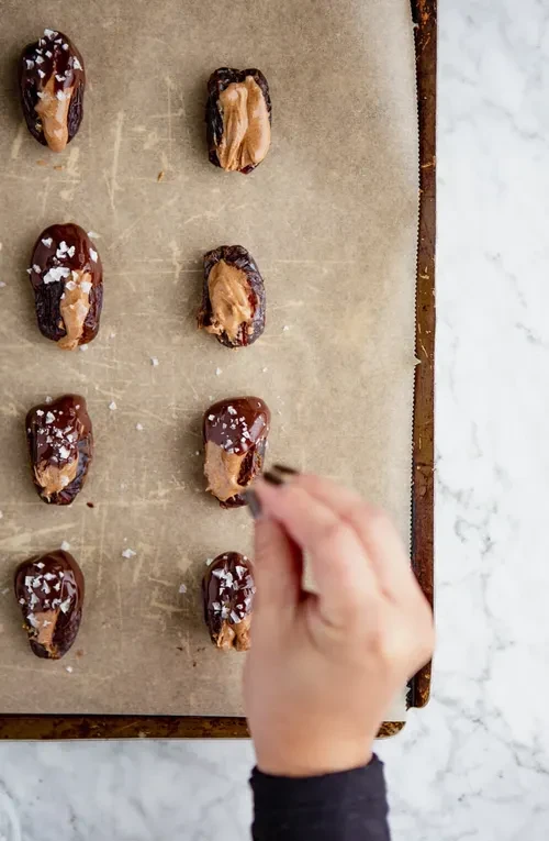 Stuffed Dates with Almonds and Homemade Chocolate Sauce